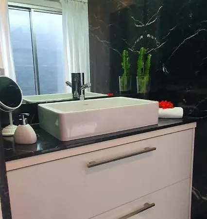 Holiday home Casa Da Rocha Paul do Mar (Madeira)